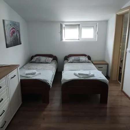 Apartman M Batajnica Belgrade Exterior photo